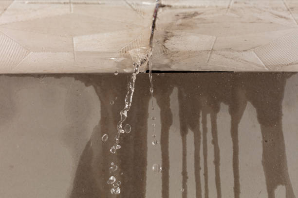 Professional Flood Damage Cleanup technician working in Mechanicsburg, OH